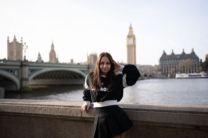 1-Hour Private London Photoshoot - Choosing the right vibe: icons, holiday magic, or charming corners