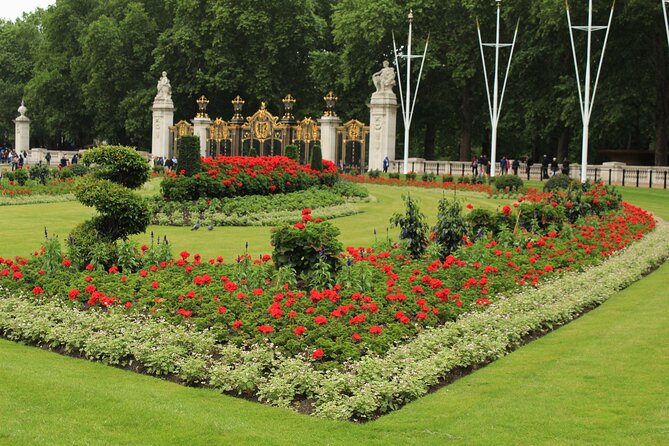 2 Hour Walking Tour from Buckingham Palace to Big Ben - Coronation Station Near Westminster: Why the Area Matters
