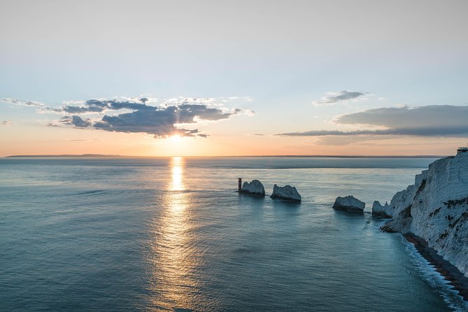 3-Day Isle of Wight and the Southern Coast Small-Group Tour from London - Isle of Wight arrival: Quarr Abbey and a quieter kind of England