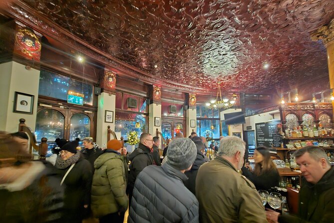 3-Hour Historic Pub Experience in London - More big-name London history along the way