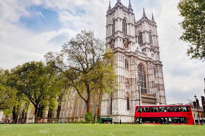 4-Hour Private Guided Tour of London on a Classic Itinerary - Covent Garden: End With Markets, Opera House Area, and Easy Vibes