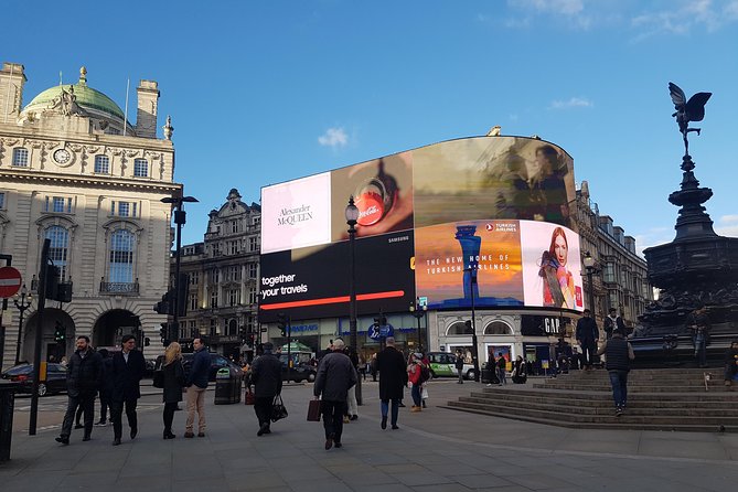 4 Hours Classic London Tour in a Private Vehicle - Driver Language Options: English, Spanish, Portuguese