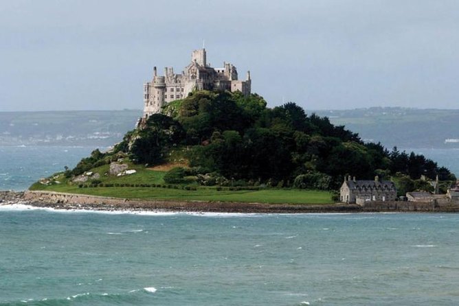 5-Day Devon and Cornwall Small-Group Tour from London - B&B versus hotels in Exeter and Falmouth: what the choice changes