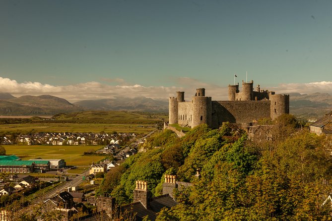 5-Day Discover Wales Small-Group Tour from London - Pembrokeshire Coast and St Davids: Small-City Charm With Big Views