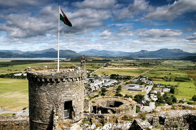 5-Day Discover Wales Small-Group Tour from London - Hay-on-Wye and the Long Way Into Wales: Books, Valleys, and First Seaside Air