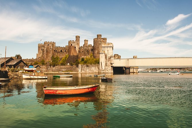 5-Day Heart of England, Wales & Yorkshire Small-Group Tour from London - What makes this tour feel personal (not packed)