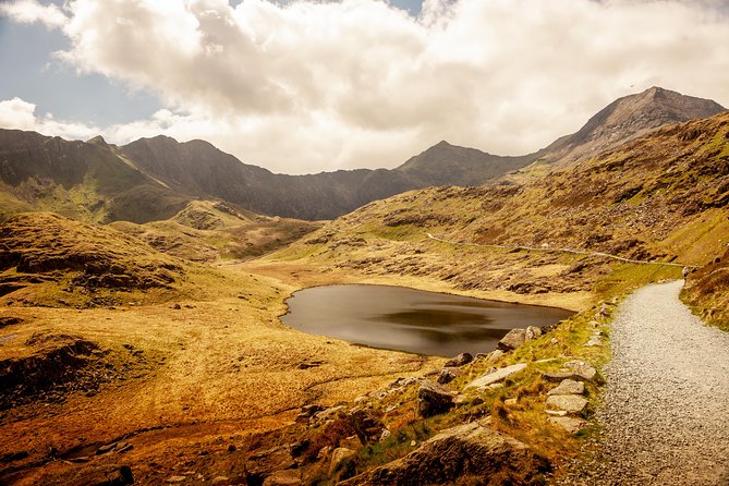 5-Day Heart of England, Wales & Yorkshire Small-Group Tour from London - Day 4 option from York: York’s medieval core or a half-day into the Yorkshire Dales