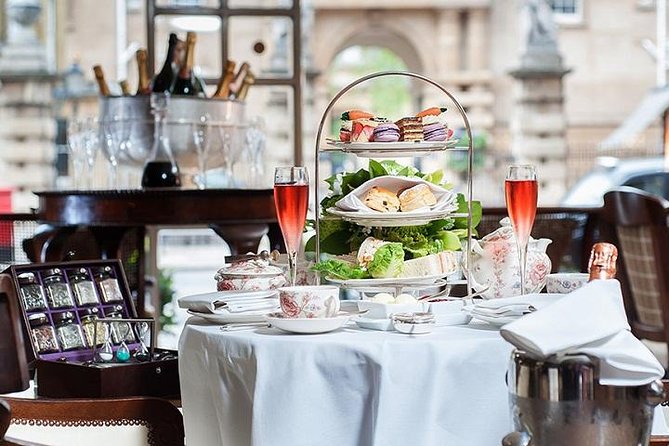 Afternoon Tea at The Rubens at the Palace, Buckingham Palace - Where this afternoon tea fits in your London day