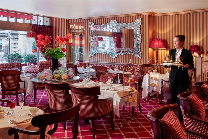 Afternoon Tea at The Rubens at the Palace, Buckingham Palace - Inside The Rubens Palace Lounge: what the service experience feels like