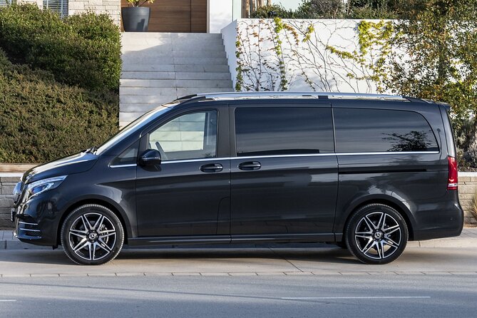 Arrival Transfer: Heathrow Airport LHR to London by Luxury Van - Key Highlights That Make This Transfer Work