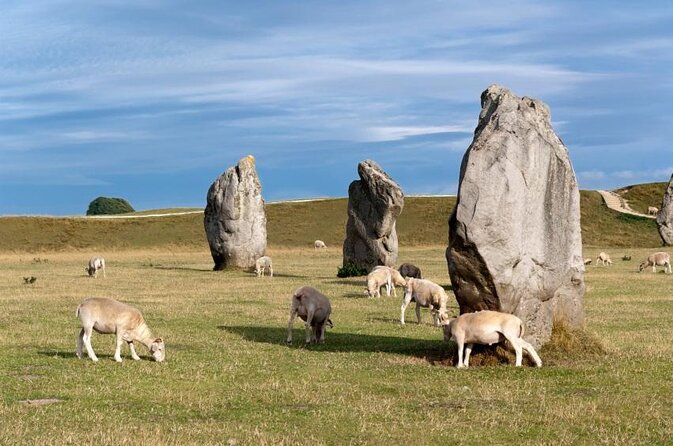 Bath, Avebury and Lacock Village Small-Group Day Tour from London - Key reasons this day trip makes sense