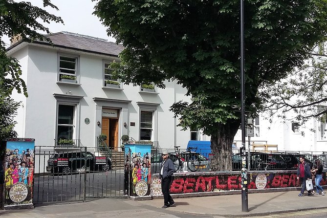 Beatles and Rock Superstars - Private Taxi Tour with Hotel Pickup - Mayfair’s rock stops: a longer block for Beatles and rock viewpoints