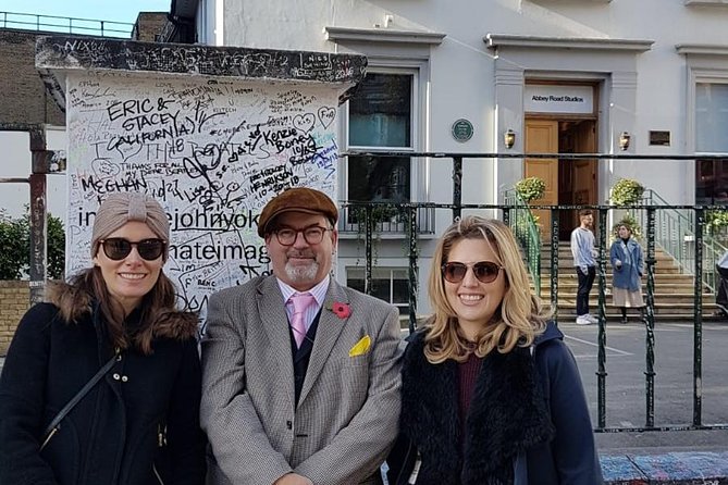 Beatles Fab 4 London Taxi Tour - Walking the Abbey Road crossing without the crowd stress