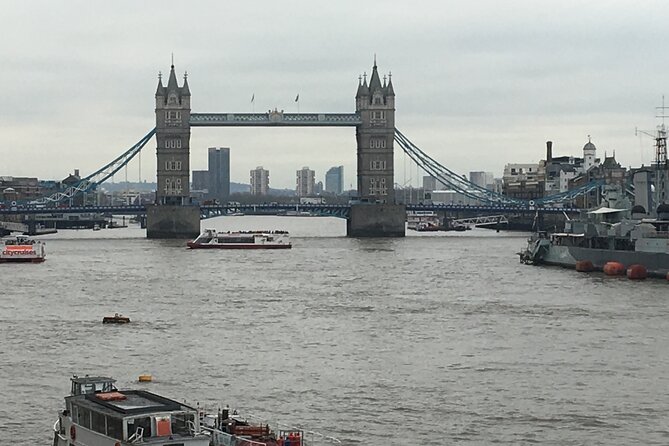 Bespoke London Black Taxi Tours - Horse Guards Parade near Churchill’s War Rooms