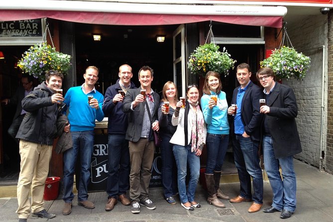 Best of London Electric Bike Tour - Seven Dials Finale: The West End Wrap-Up Zone
