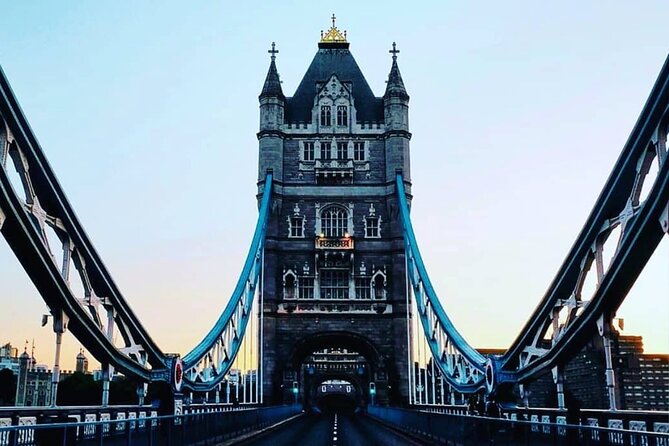 Best of London Walking Tour - 3 Hours, Small Group max 10 people - Guides: Andrew, Nicole, and Ivan Show Up in the Reviews