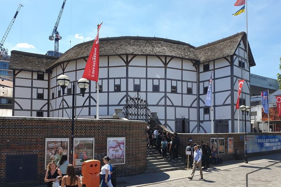Booze, Brothels & the Bard: London's Bawdy Borough - Why Southwark earned its nickname, and why you’ll care