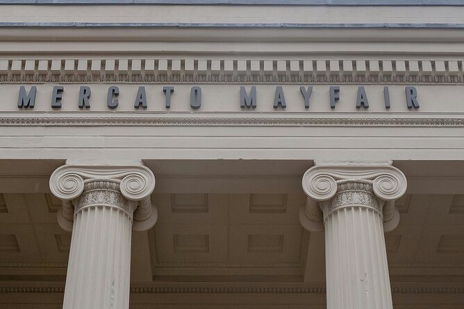 Bridgerton Tour in London - A Mayfair walk built for Bridgerton fans and real London streets