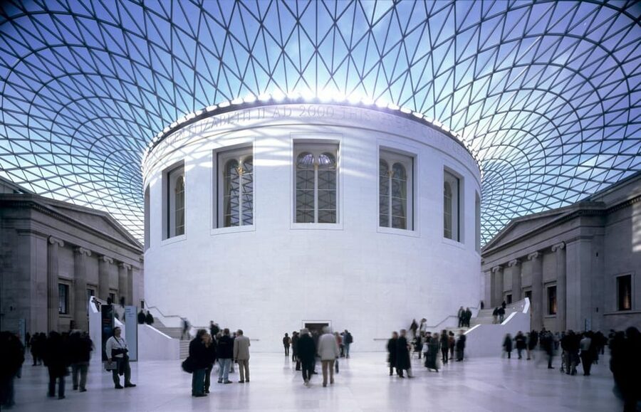 British Museum Guided Tour - How the Guide Makes 8 Million Artifacts Feel Less Scary