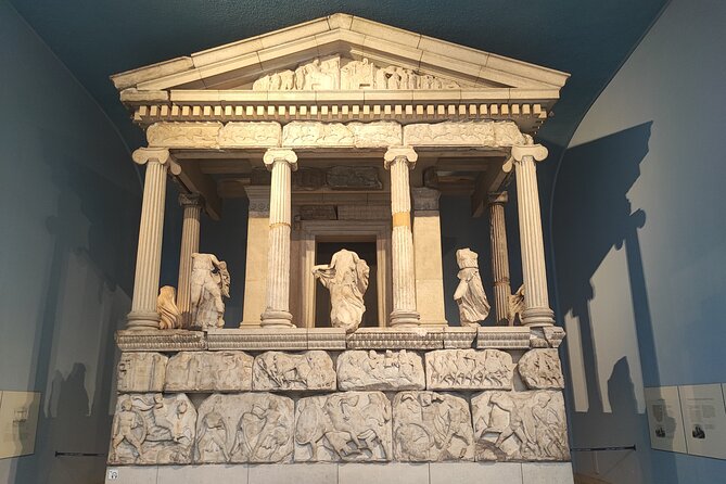 British Museum Private Tour: Ancient Daemons and Timeless Beauty - Egyptian mummies and the rules of life and death