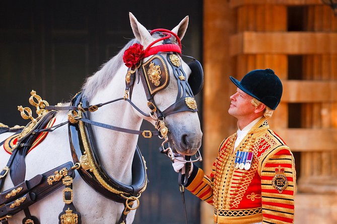 Buckingham Palace: Admission ticket to The Royal Mews - Value and timing: is $24.80 a good deal?