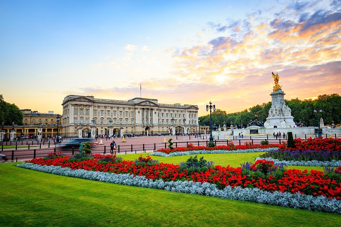 Buckingham Palace & Afternoon Tea Sightseeing Tour with PG Tips - Where this tour fits in a London itinerary (and where it doesn’t)