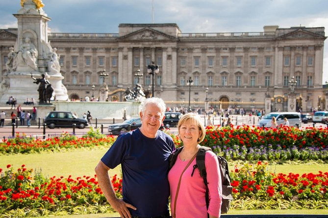 Buckingham Palace & Afternoon Tea Sightseeing Tour with PG Tips - Start time, meeting point, and the real logistics game