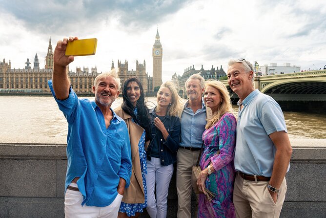 Buckingham Palace, Change the Guard & Crown Jewels Tour - How much walking is involved (and what to wear)