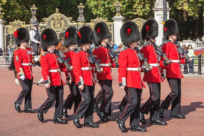 Buckingham Palace & Changing of the Guard Experience - Key Things I’d Plan Around