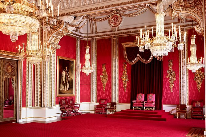 Buckingham Palace Entrance Ticket & British Royalty Guided Tour - Price and value: $95.29 and the DIY comparison
