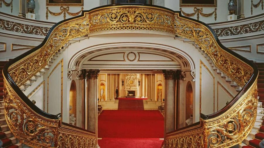 Buckingham Palace State Rooms Entry & Royal London Audio App - Buckingham Palace State Rooms and Royal London audio in one ticket