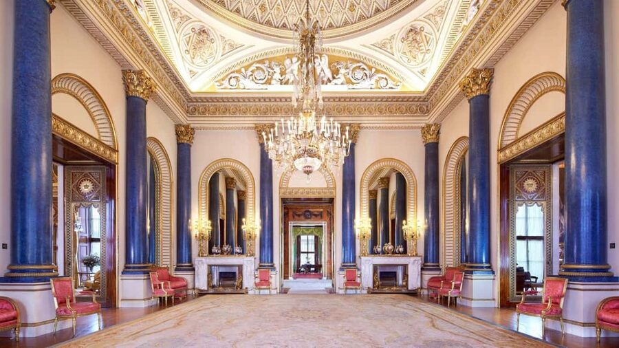 Buckingham Palace State Rooms Entry & Royal London Audio App - Rules that shape the visit: security checks, no inside photos, and checked items
