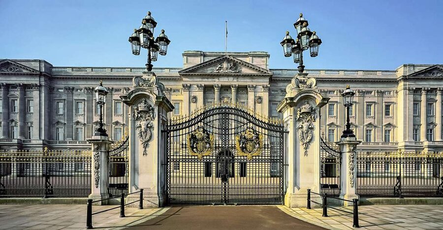 Buckingham Palace: The State Rooms Entrance Ticket - Price and Value: Is $44 Worth It?