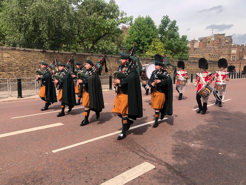 Buckingham Palace Visit and Changing of the Guard Tour - Price and Value: Why $97 Can Make Sense Here
