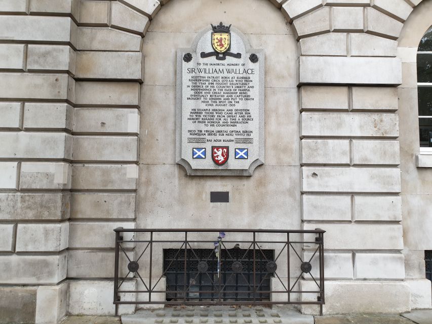 Burnings, Butchery & Black Death: London's Bloody Past - Sir William Wallace Memorial: why the guide uses myth against the facts