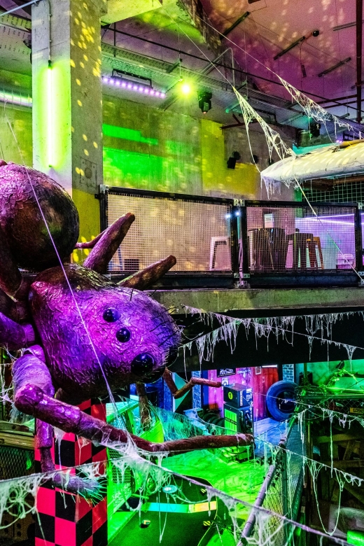 Camden: Junkyard Golf Club Tickets for 9 or 18 Holes - The atmosphere and staff: why people leave in a good mood
