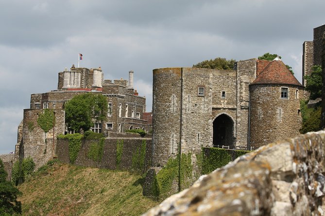 Canterbury Cathedral, Leeds Castle and Dover Castle Private Tour - A smooth Kent day starts with a smart London pickup