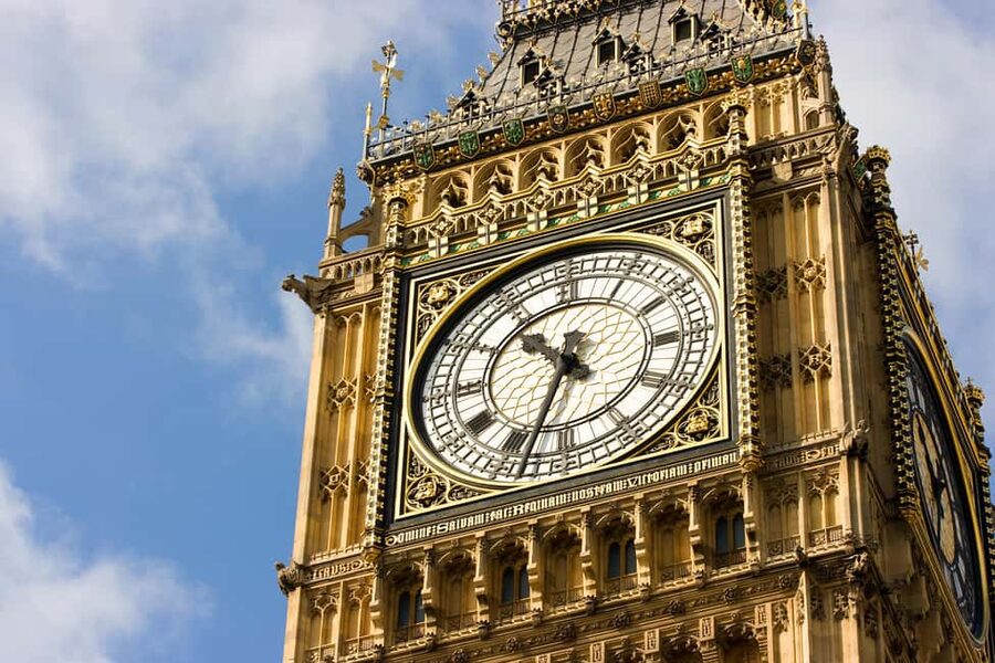 Changing of Guards, Tower of London, Beefeaters & Cruise - Who should book this tour—and who should skip it