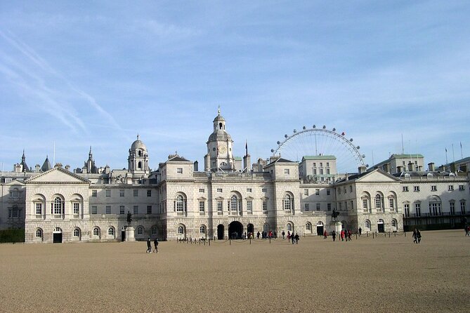 Changing of the Guard & Buckingham Palace Guided Tour Small Group - Clarence House, St. James’s Park, and Horse Guards Parade at Whitehall