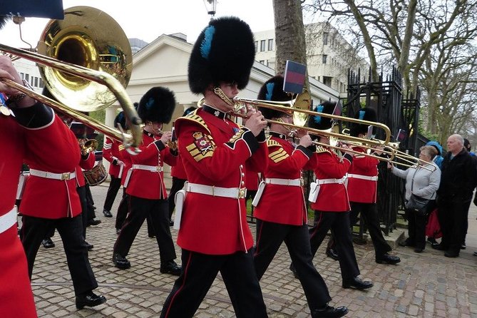 Changing of the Guard Guided Walking Tour in London - Practical Stuff You’ll Want to Know Before You Go