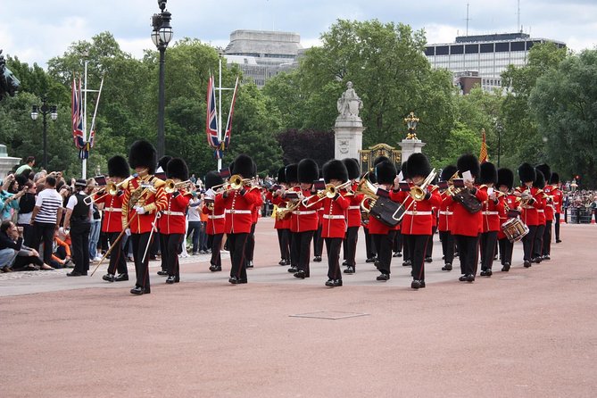 Changing of the Guard Guided Walking Tour Semi-Private 12ppl Max - Stop 5: St James’s Park Views, Pelicans, and Buckingham Backdrops