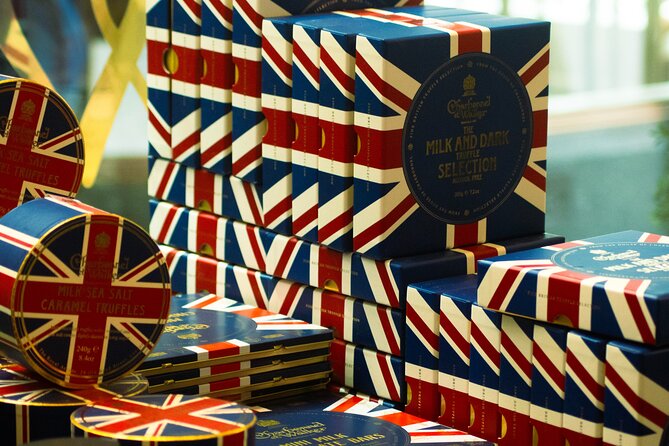 Changing of the Guard & Royal Food Tour with 15+ Tastings - After Buckingham Palace: how the tastings keep the day moving
