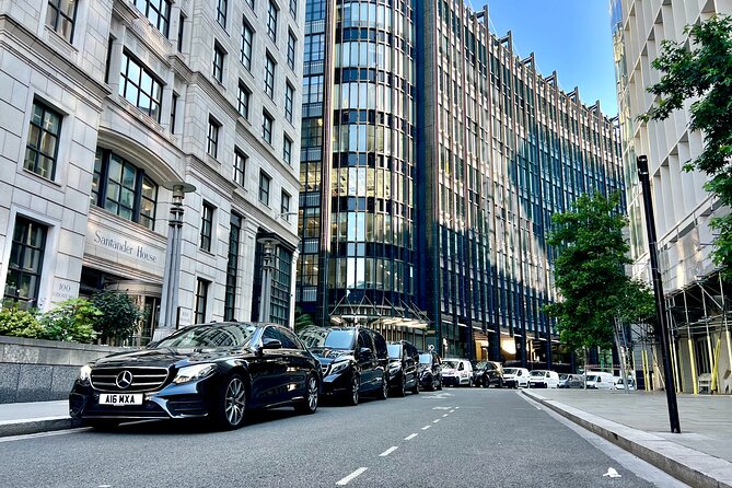 Chauffeur limo Services Heathrow Airport To/From anyLondon Hotel - Price and timing: what you’re really paying for