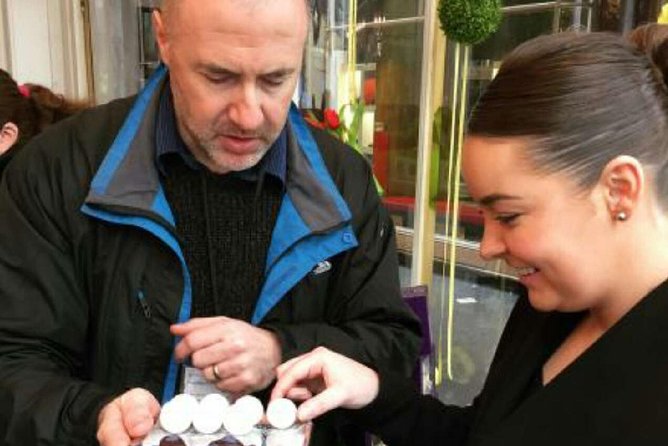 Chocolate Tasting tour - Meeting at Green Park and Your 3-Hour Rhythm