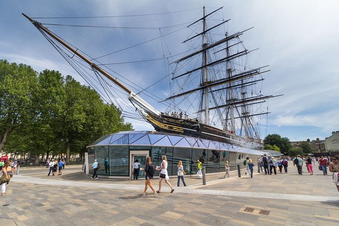 Christmas in Canterbury, Dover and Greenwich with Christmas Lunch - Greenwich on the return: maritime London as the light changes