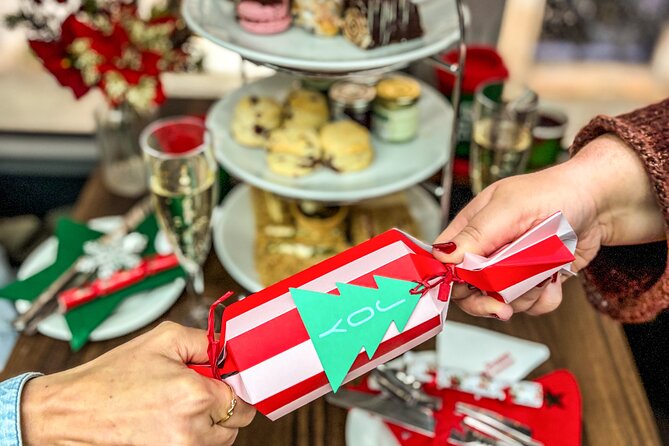 Christmas Lights Afternoon Tea Bus Tour - The coach ride setup: seating, sound, and photo tips that matter