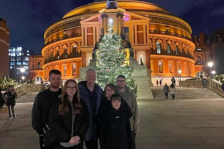 Christmas Lights Taxi Tour with Hotel Pickup - Covent Garden and the Route’s Best Photo Angles
