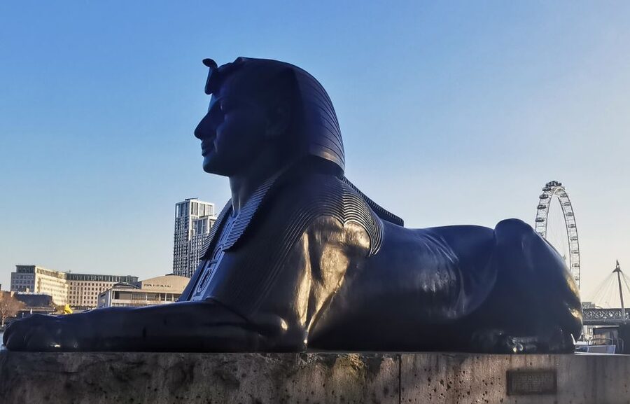 City of London Mystical and Dragons Walking Tour - Meeting at Joe & The Juice: a small-group walk that stays human