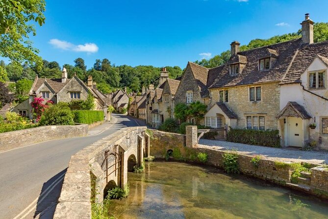 Cotswolds Countryside Tour by Coach: Villages, Views, and Lunch - Stow-on-the-Wold: a wool town feel, plus antiques and pubs