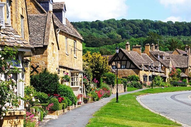 Cotswolds Countryside Tour by Coach: Villages, Views, and Lunch - The day at a glance: timing, travel time, and how to not feel rushed